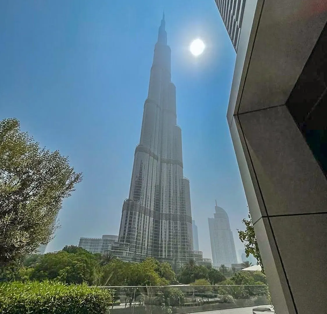 Chic Apartment For 4 With Burj Khalifa Views Dubai