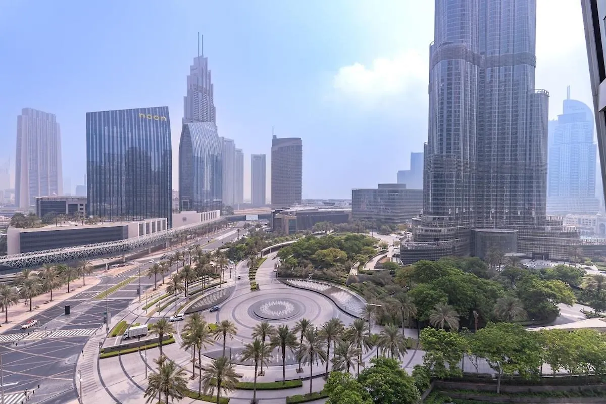 Chic Apartment For 4 With Burj Khalifa Views Dubai