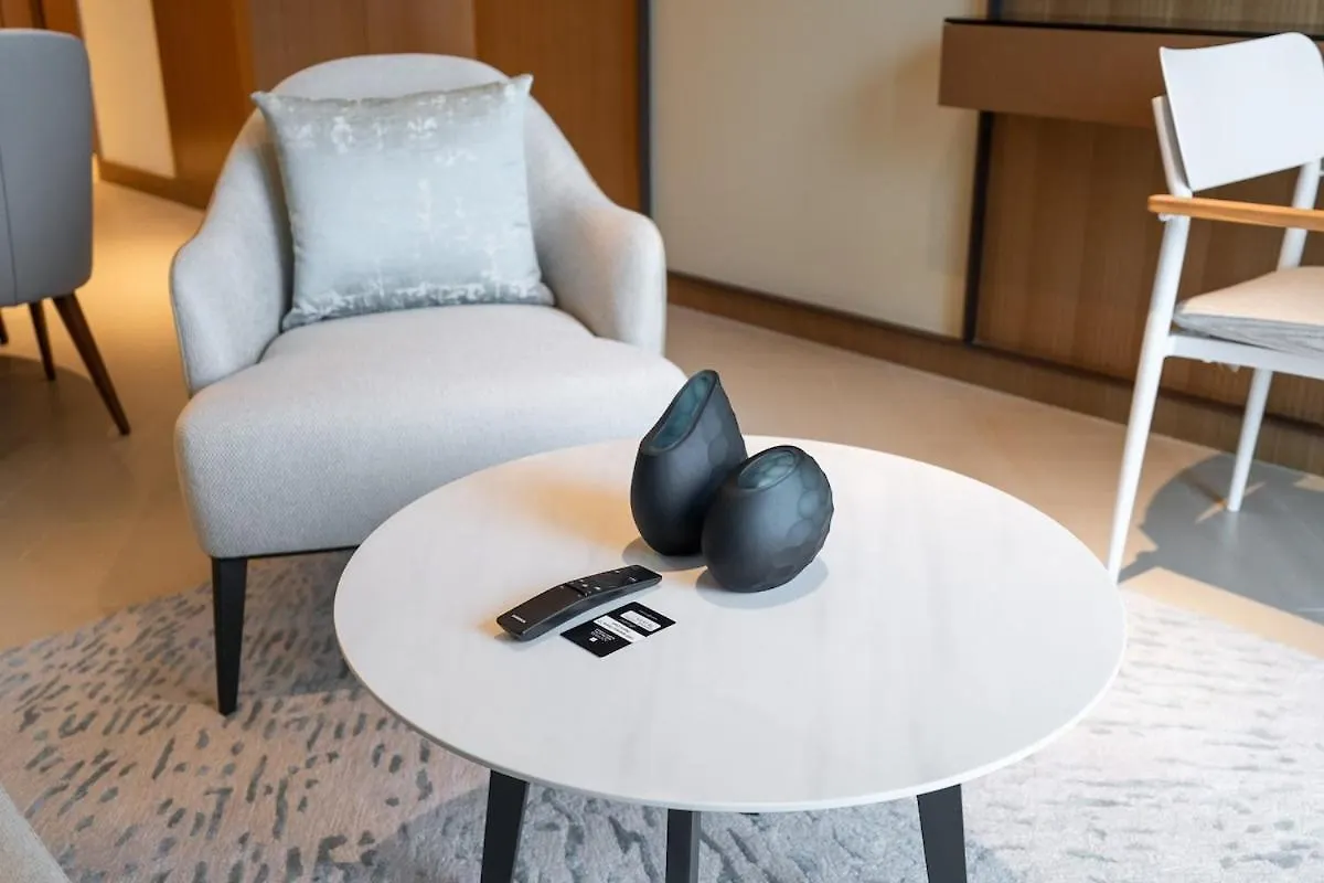 Chic Apartment For 4 With Burj Khalifa Views Dubai